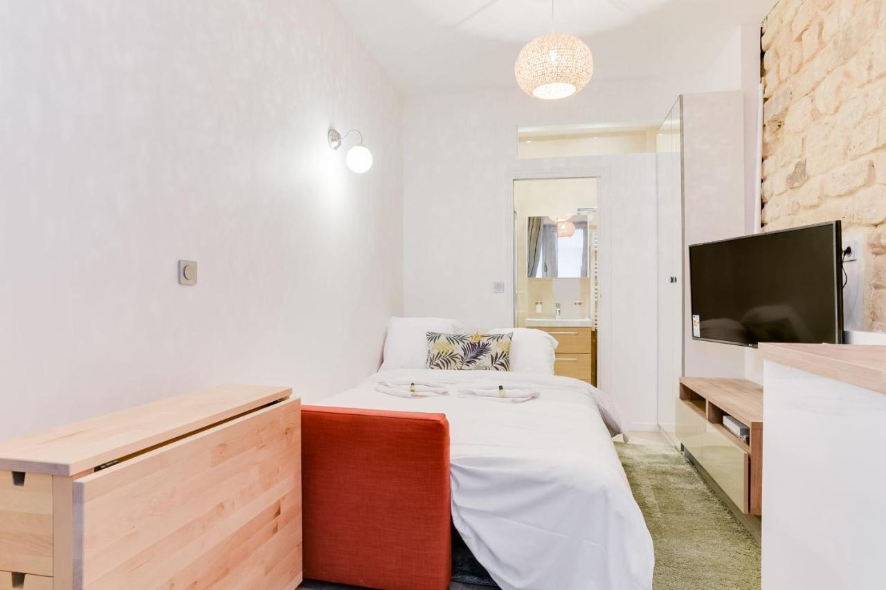 Studio Near Le Moulin Rouge And Montmartre Paris Bagian luar foto