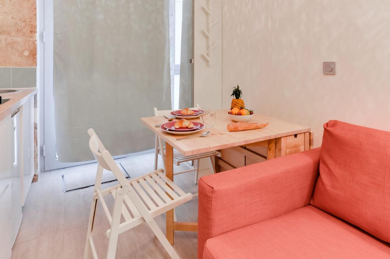 Studio Near Le Moulin Rouge And Montmartre Paris Bagian luar foto